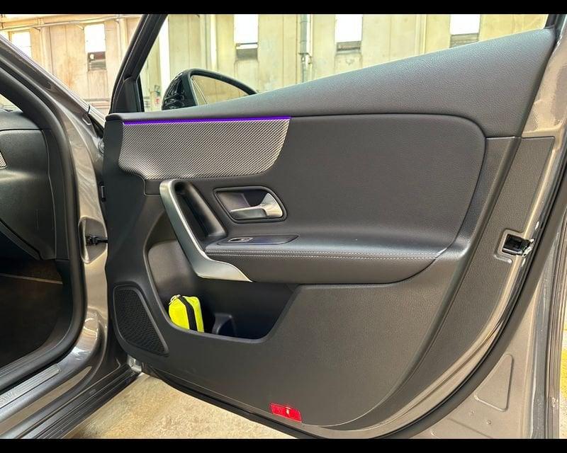 Mercedes-Benz Classe A A 180 d Automatic Sport NIGHT-PACK