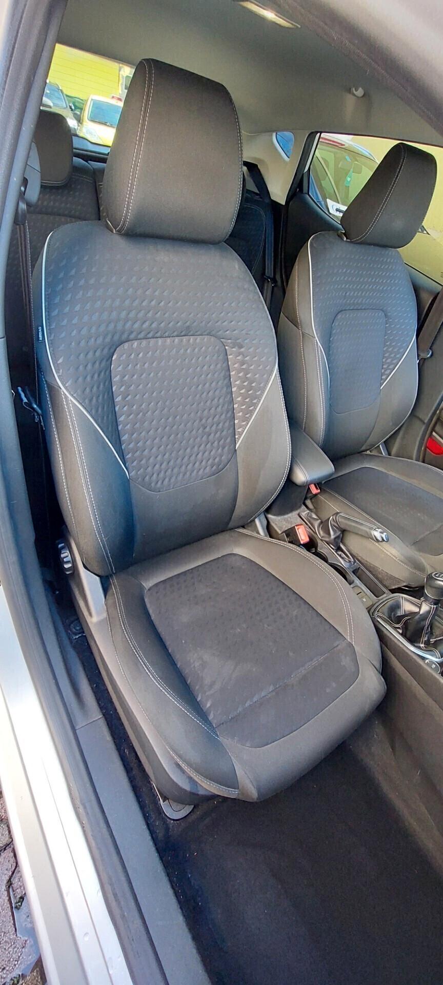 FIESTA 1,1 BENZINA NEW MODEL 86 CV X NEOPATENTATI NAVIGATORE TELEFONO LEGA STRAFULL