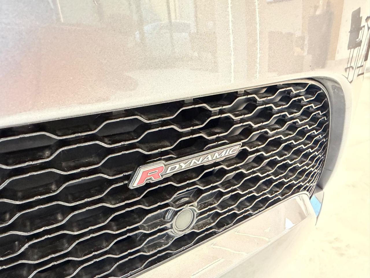 Land Rover Range Evoque 1.5 I3 160 CV Auto R-Dynamic SE