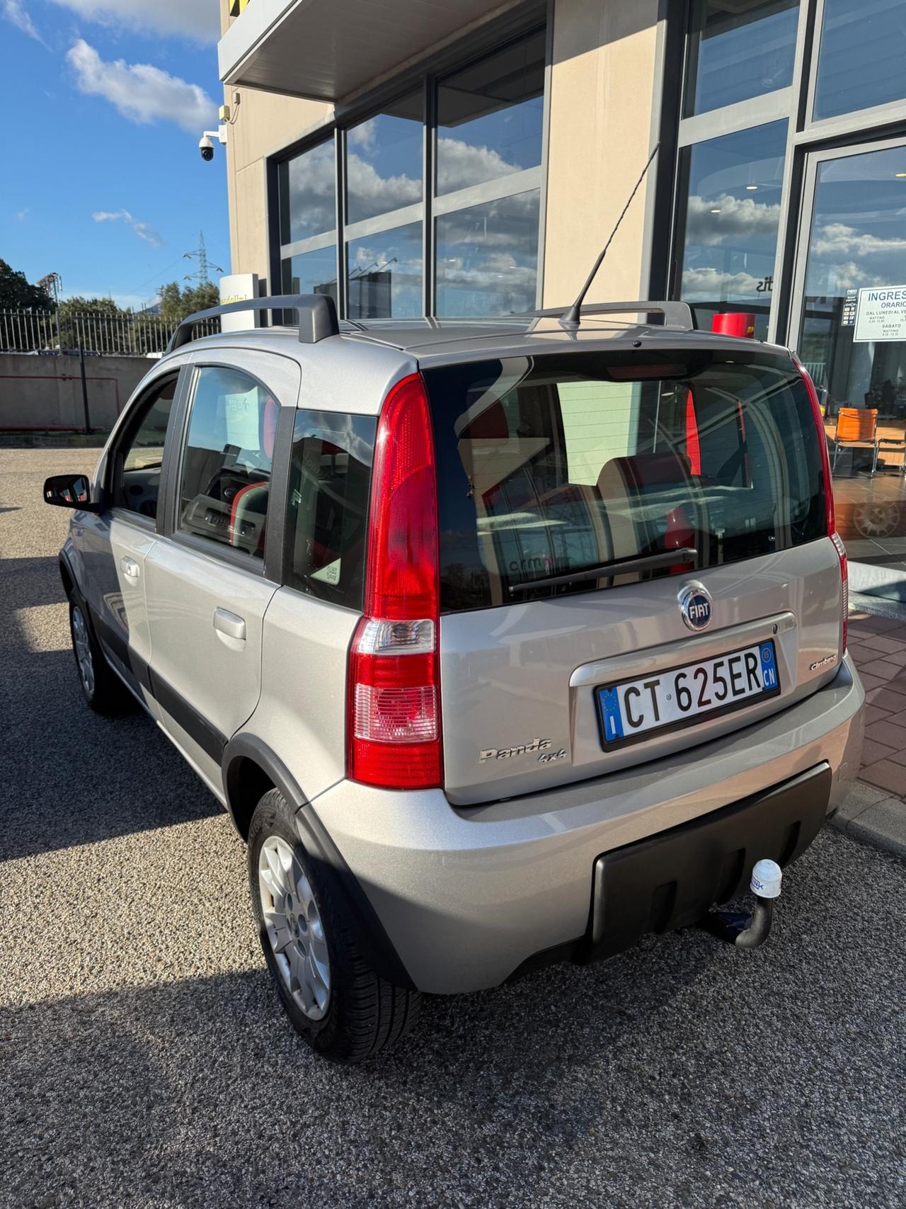 Fiat Panda 1.2 4x4 Climbing GANCIO TRAINO