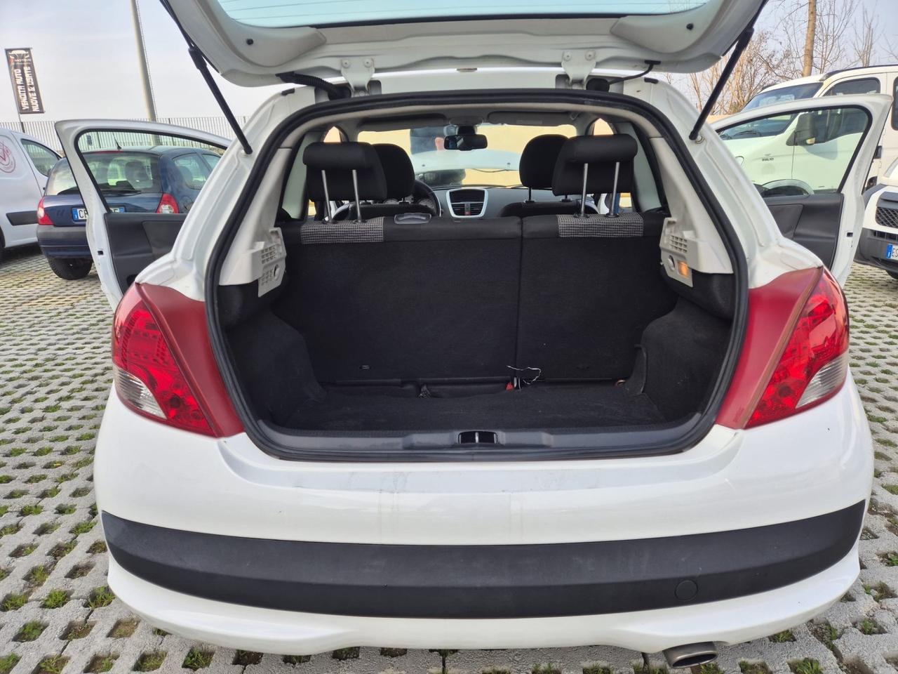 Peugeot 207 1.6 HDi 110CV 3p.