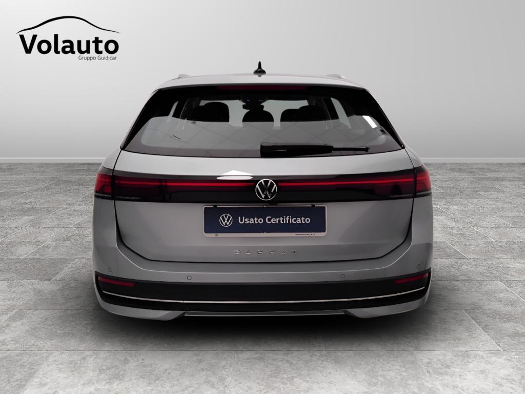VOLKSWAGEN Passat IX 2024 - Passat 2.0 tdi scr Business 150cv dsg