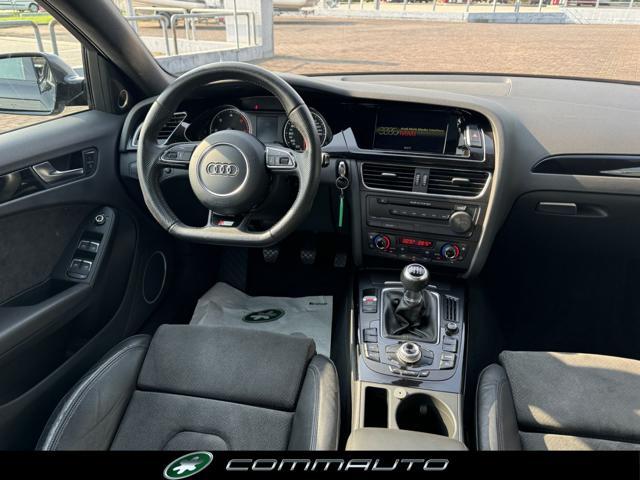 AUDI A4 Avant 3.0 V6 TDI quattro Advanced