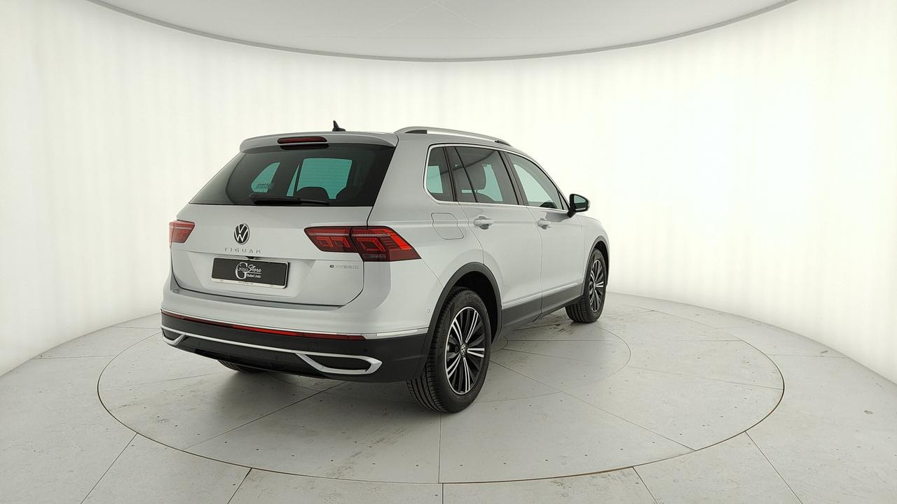 VOLKSWAGEN Tiguan II 2021 - Tiguan 1.4 tsi eh Elegance dsg