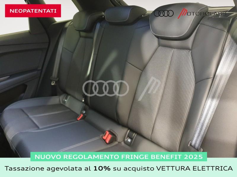 Audi Q4 45 s line edition quattro