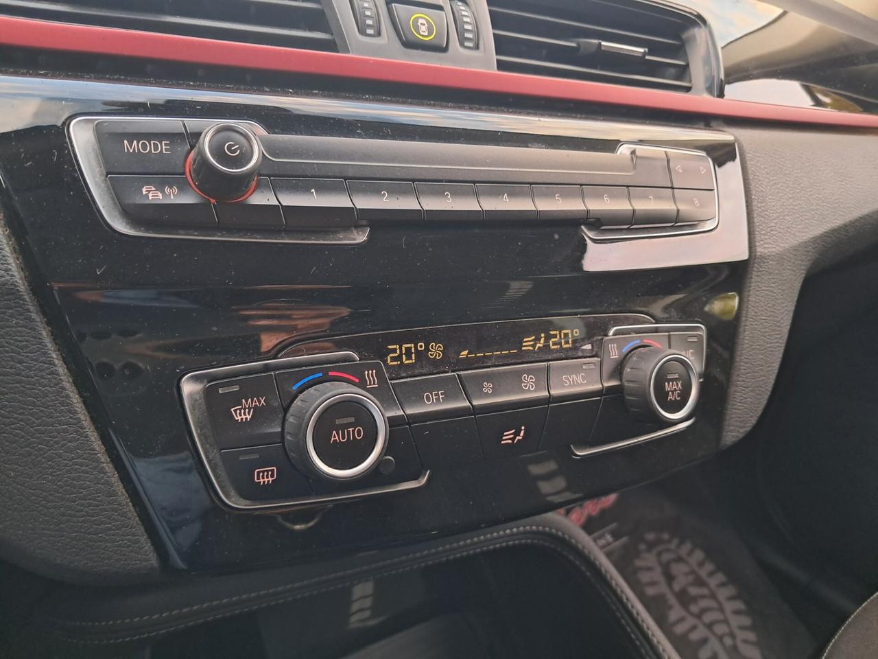 Bmw X1-18d- Sport *NAVY*LED*CRUISE