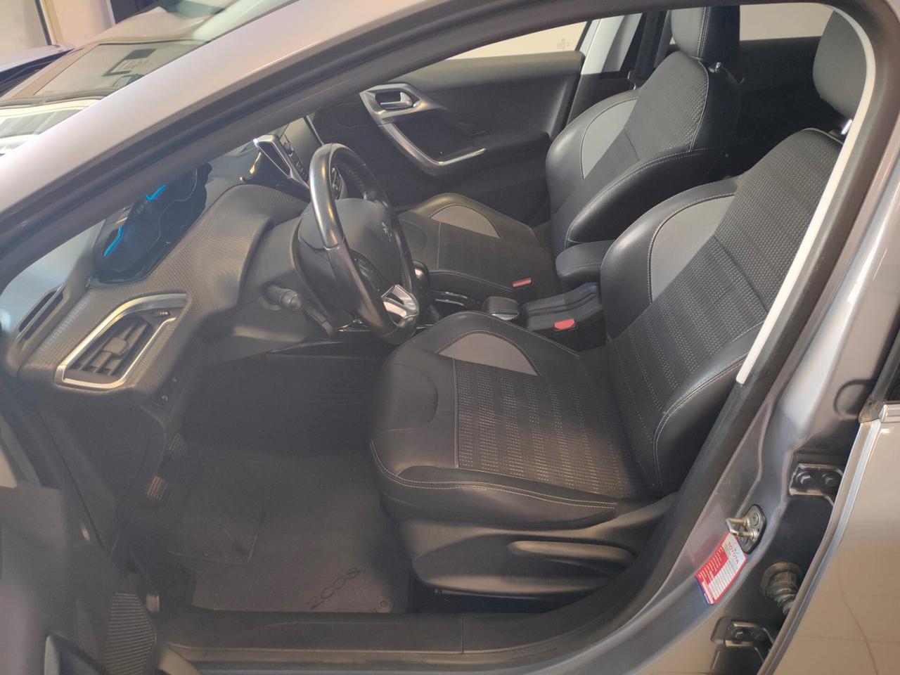 Peugeot 2008 BlueHDi 100 S&S Allure