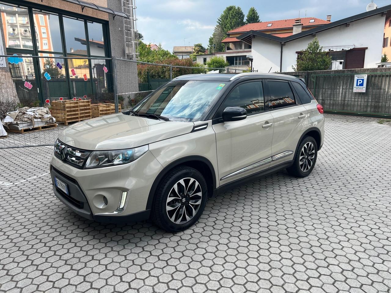 Suzuki Vitara 1.6 DDiS 4WD AllGrip DCT V-Top*GANCIO TRAINO