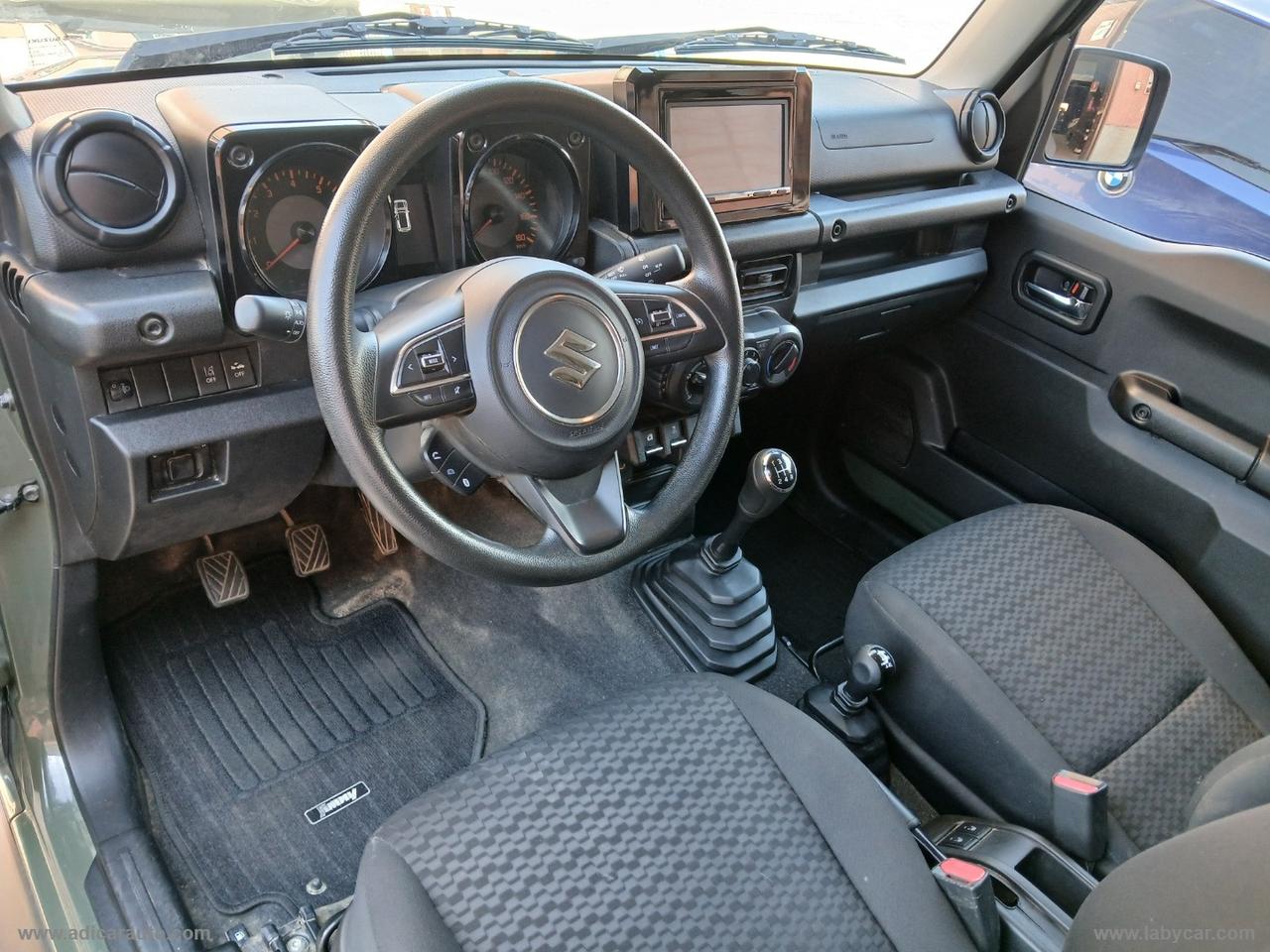 SUZUKI Jimny 1.5 5MT