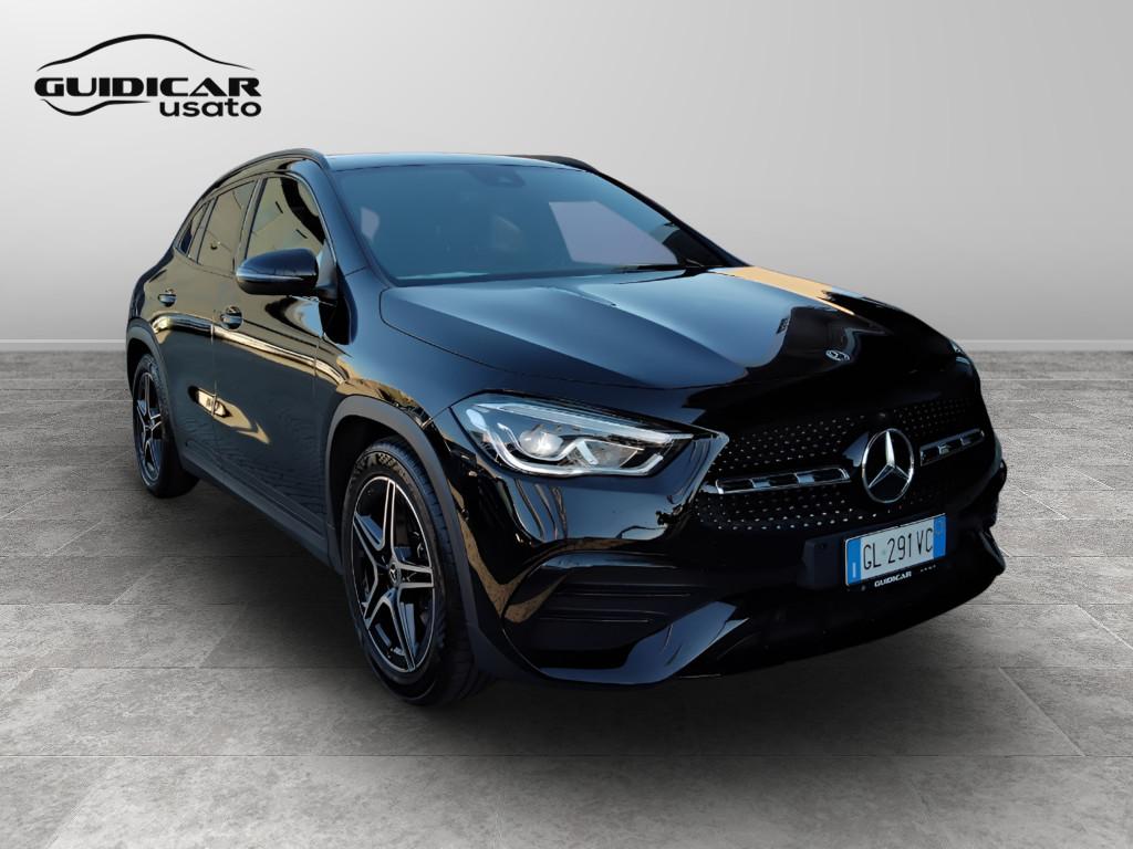 Mercedes-Benz GLA-H247 2020 - GLA 200 d Premium 4matic auto