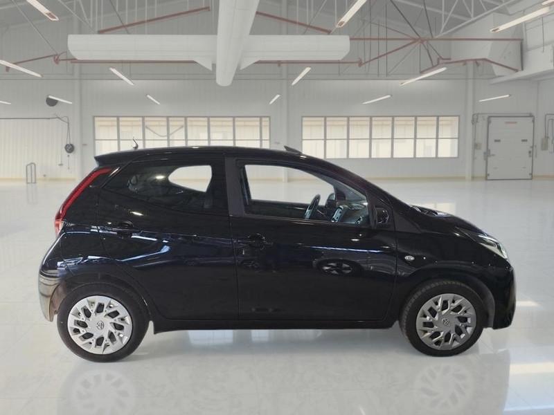 TOYOTA AYGO 1.0 VVT-i x-business 5 PORTE