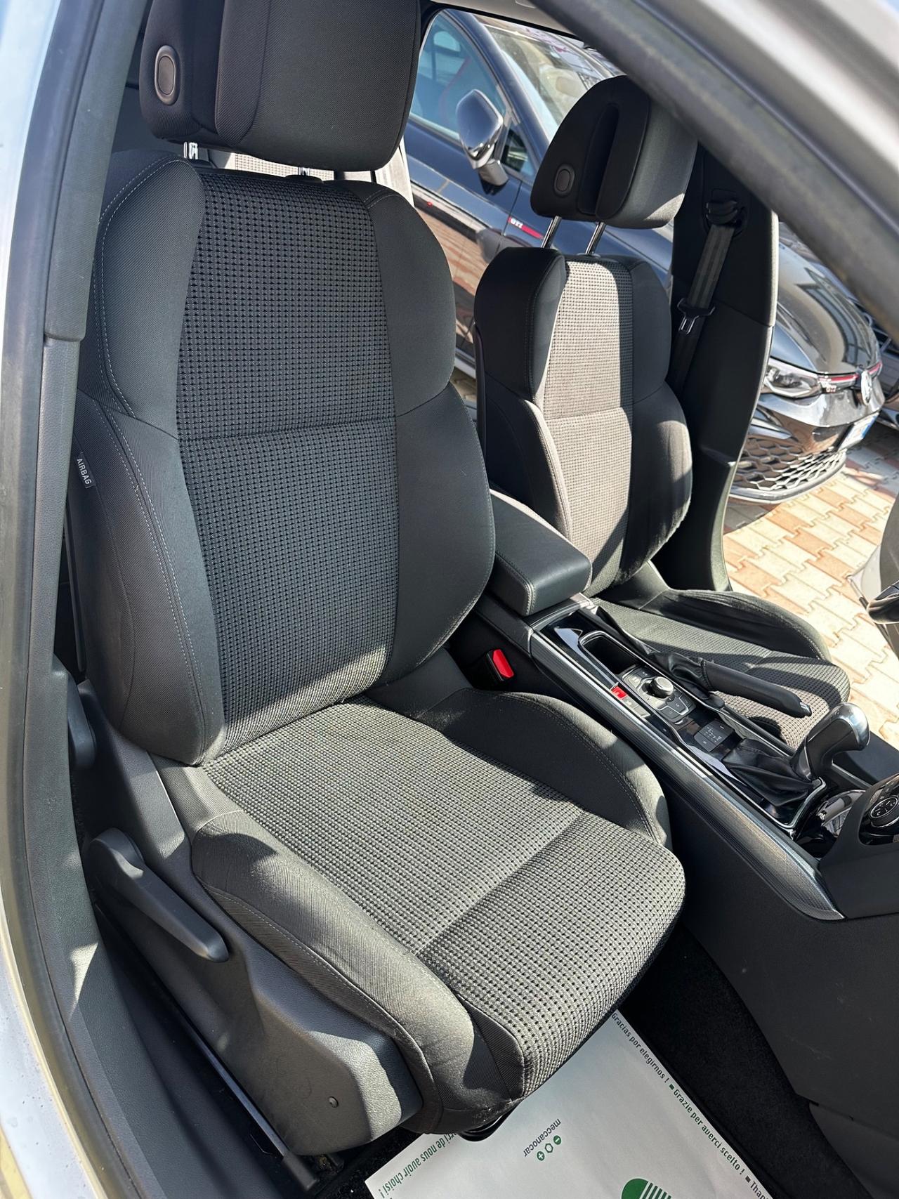 Peugeot 508 2.0 HDi 163CV aut. SW Ciel Active