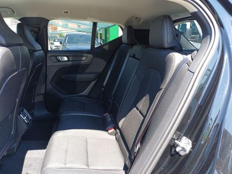 Volvo XC40 XC40 2.0 d3 Momentum awd geartronic