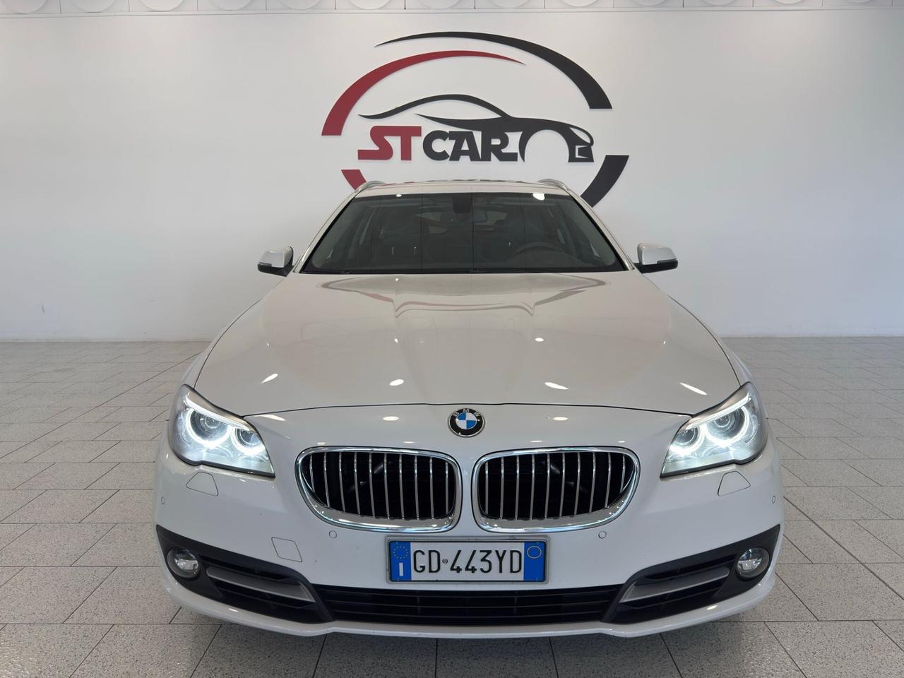 BMW 520d xDrive Touring Luxury - 190cv * Pelle * Navi * History service BMW