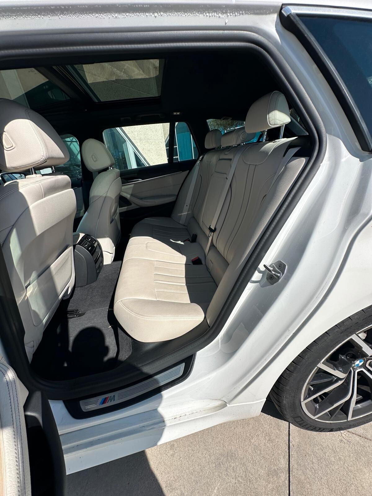 BMW 530 Touring mhev 48V xdrive Msport auto