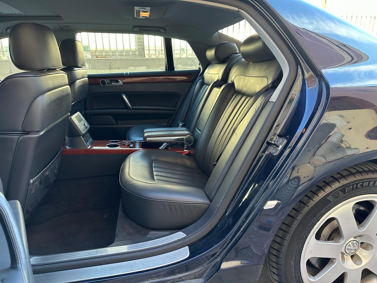 Volkswagen Phaeton L 5.0 V10 TDI 4mot. TIPTRONIC - FULL LISTINO 160K!