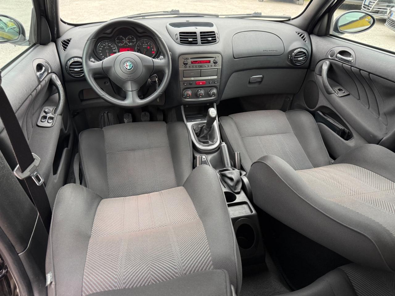 Alfa Romeo 147 1.6 16V TS (105) 5 porte Moving Unico P