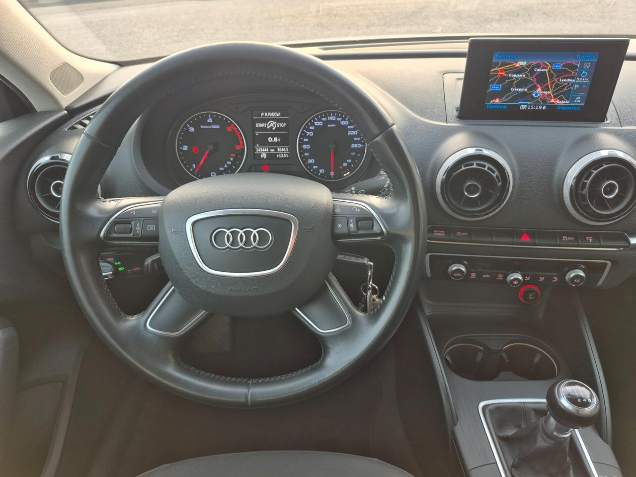 Audi A3 SPB 1.6 TDI diesel Attraction