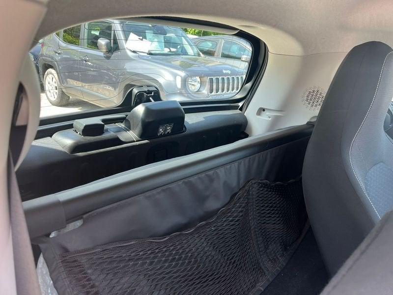 smart fortwo EQ Berlin Black Passion