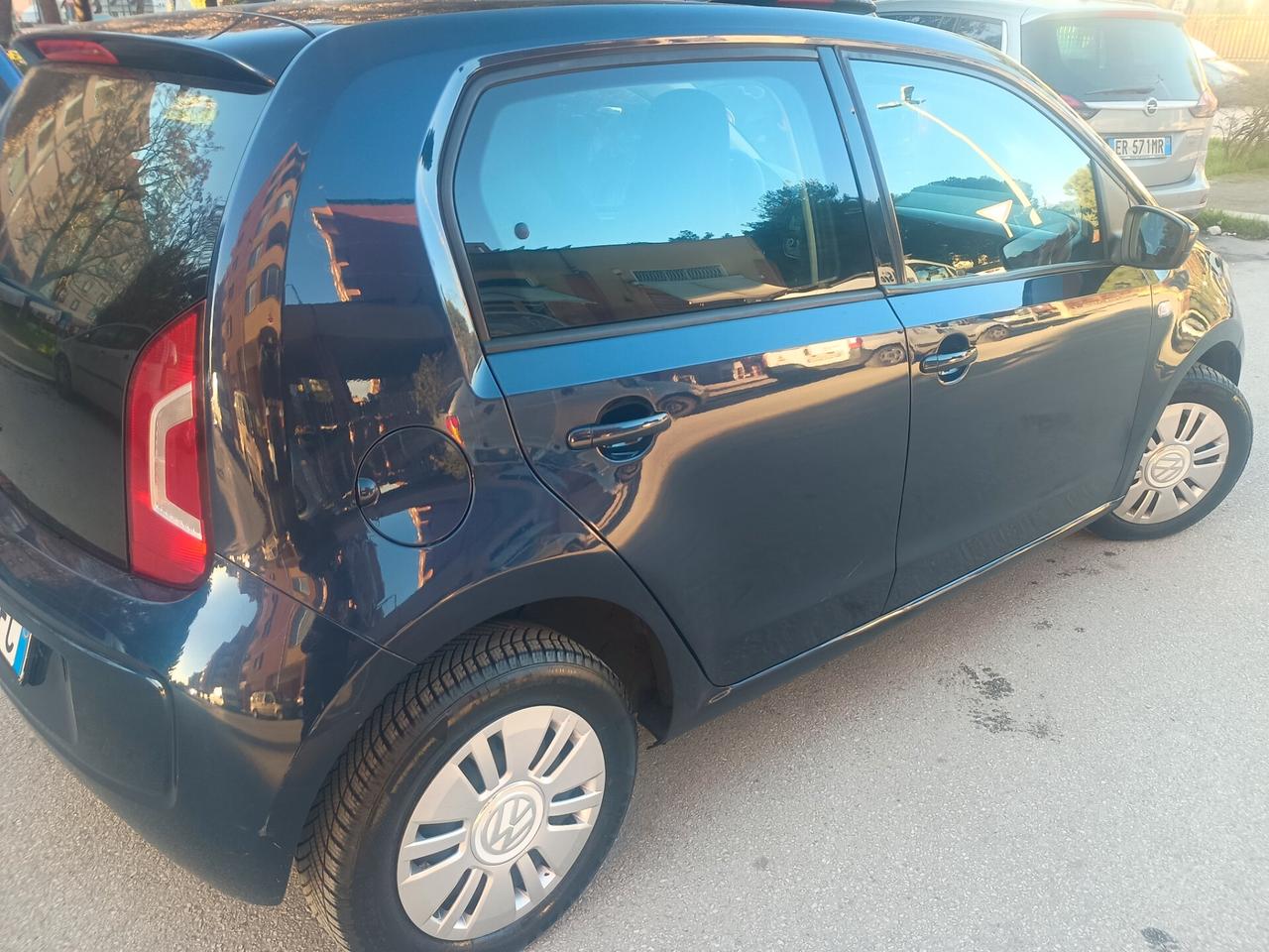 Volkswagen up! 1.0 5p. eco move BlueMotion Technology