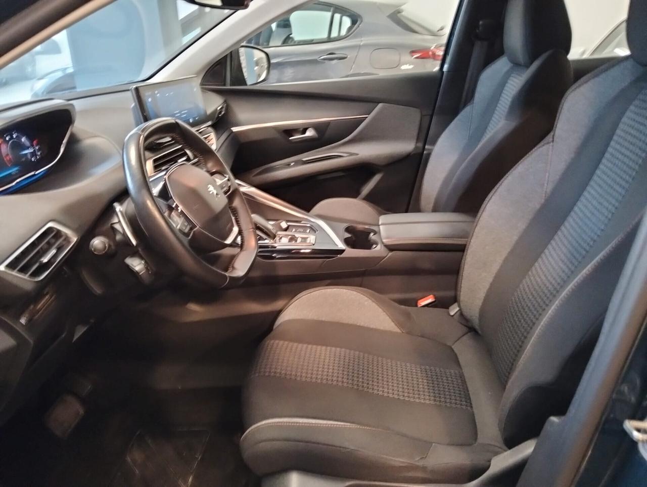 Peugeot 3008 BlueHDi 130 S&S EAT8 Active Business