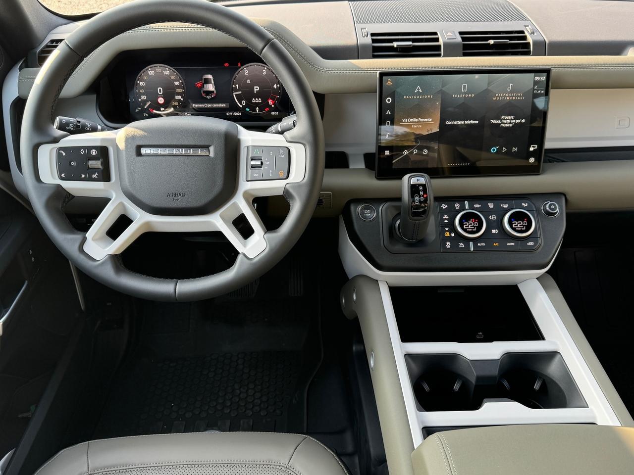 Land Rover Defender 250 CV - SUBENTRO LEASING