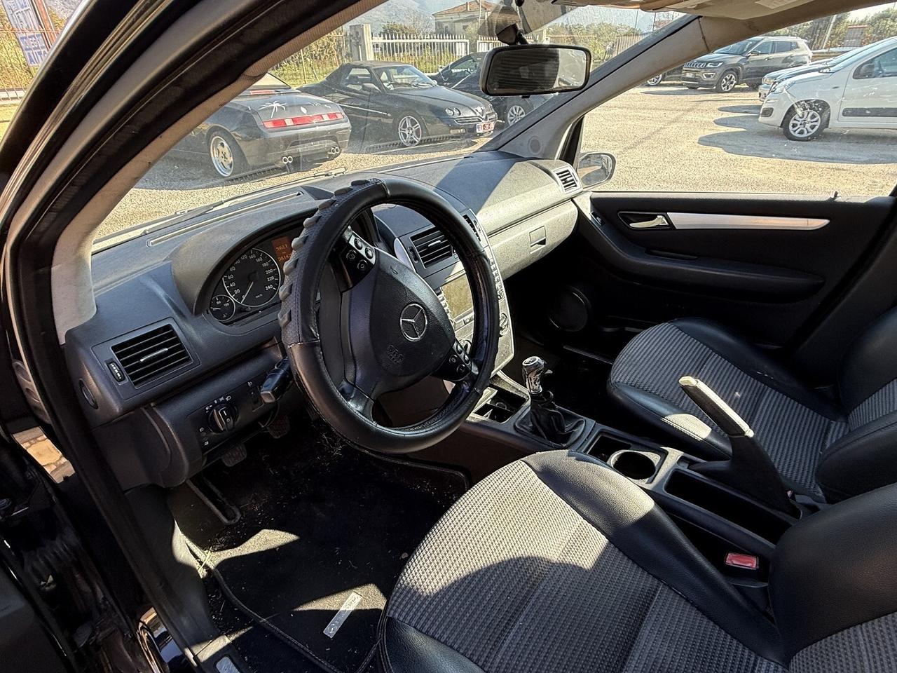 MERCEDES CLASSE A 180 CDI adatta neopatentati