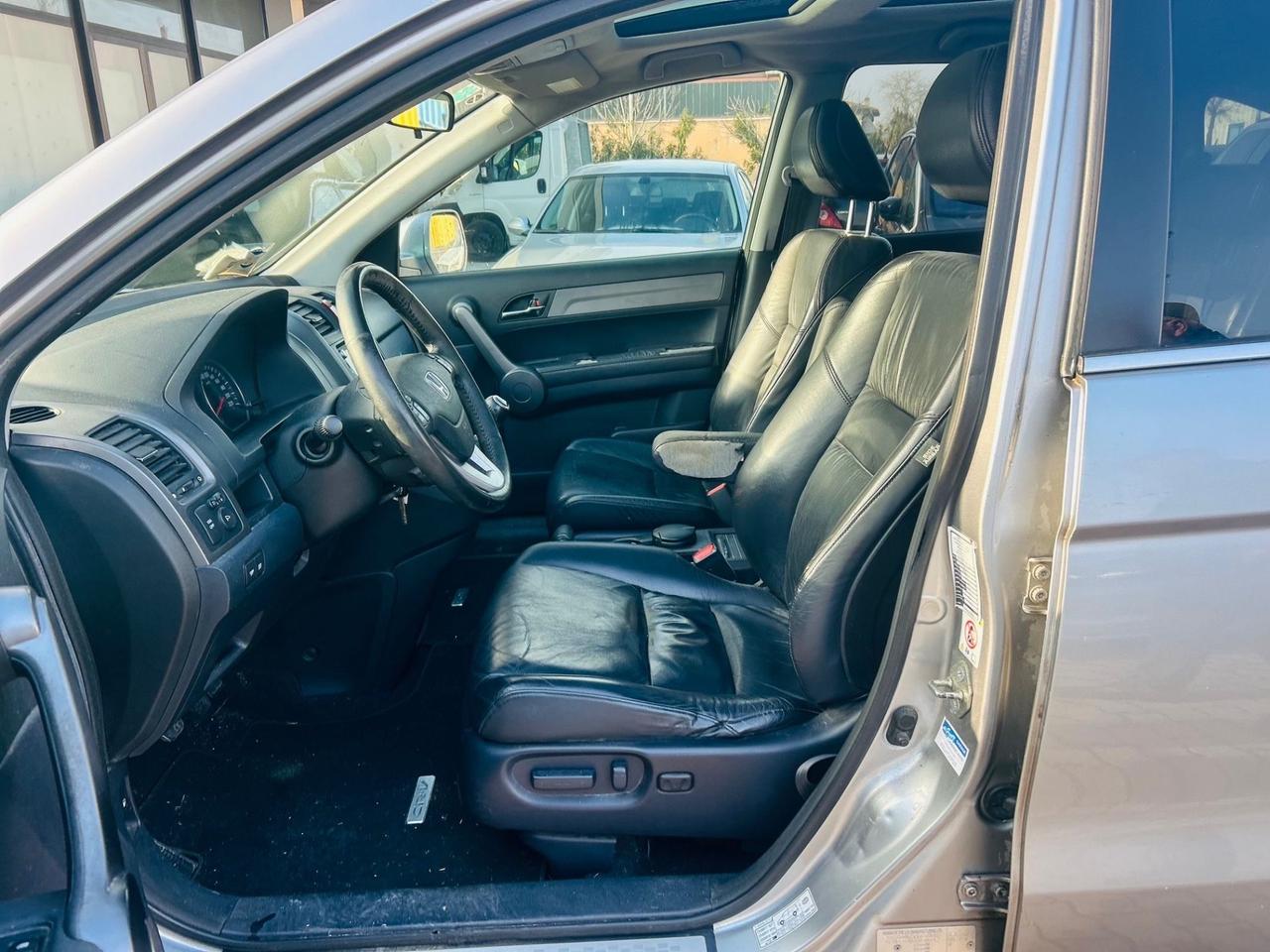 Honda CR-V 2.2 i-CTDi 16V Advance DPF