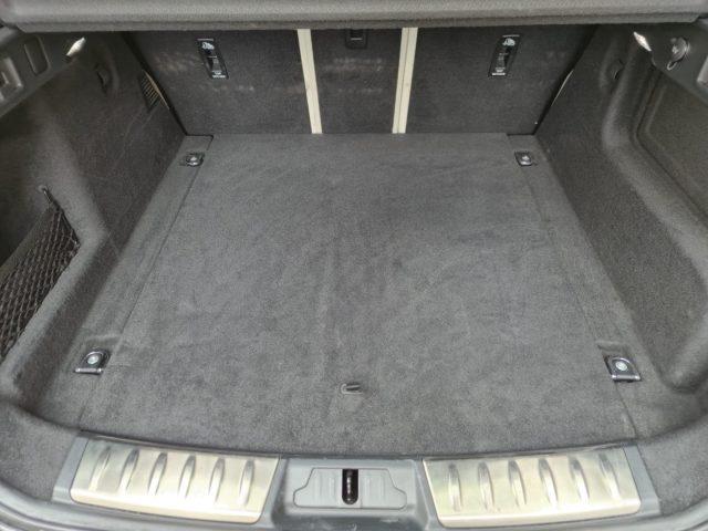 JAGUAR F-Pace 2.0 D 204 CV AWD aut. R-Dynamic SE