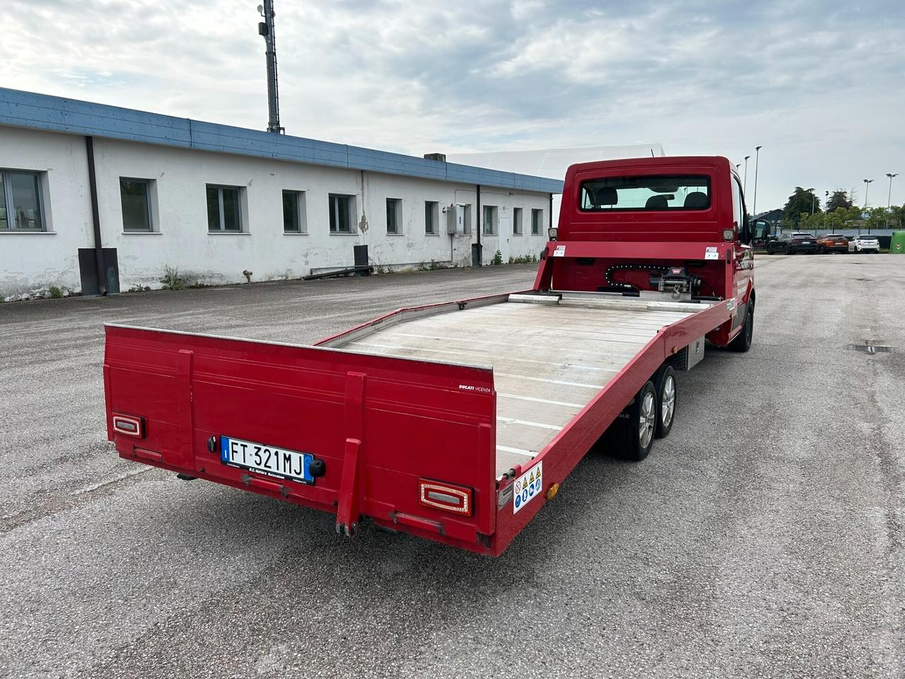 VW CRAFTER 2.0 TDI 140CV COMEAR PF1500 - CARRO ATTREZZI