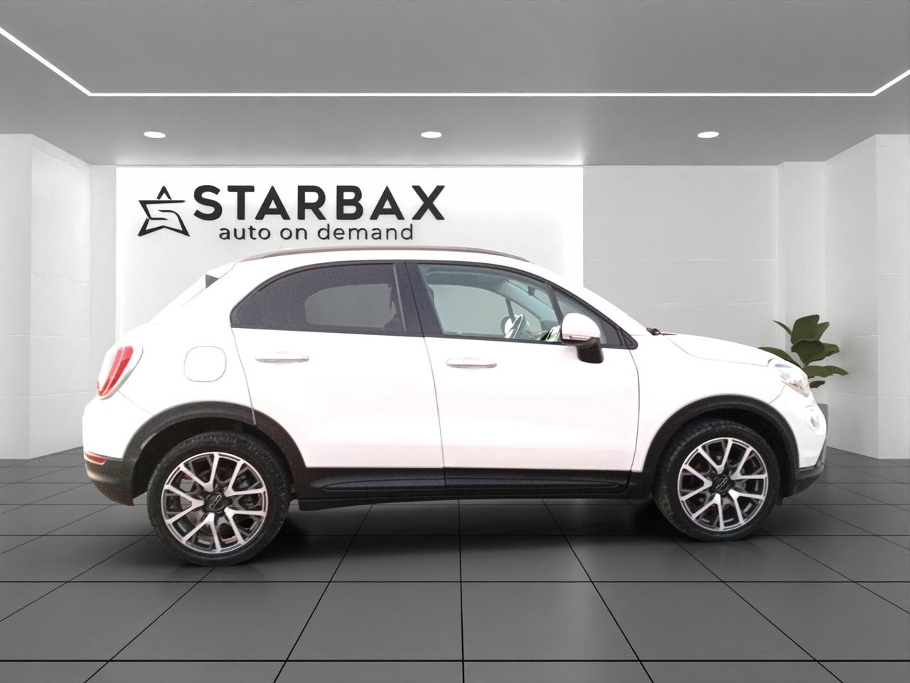 Fiat 500X 1.6 MultiJet 120 CV Cross xenon keyless Navi Blockshaft