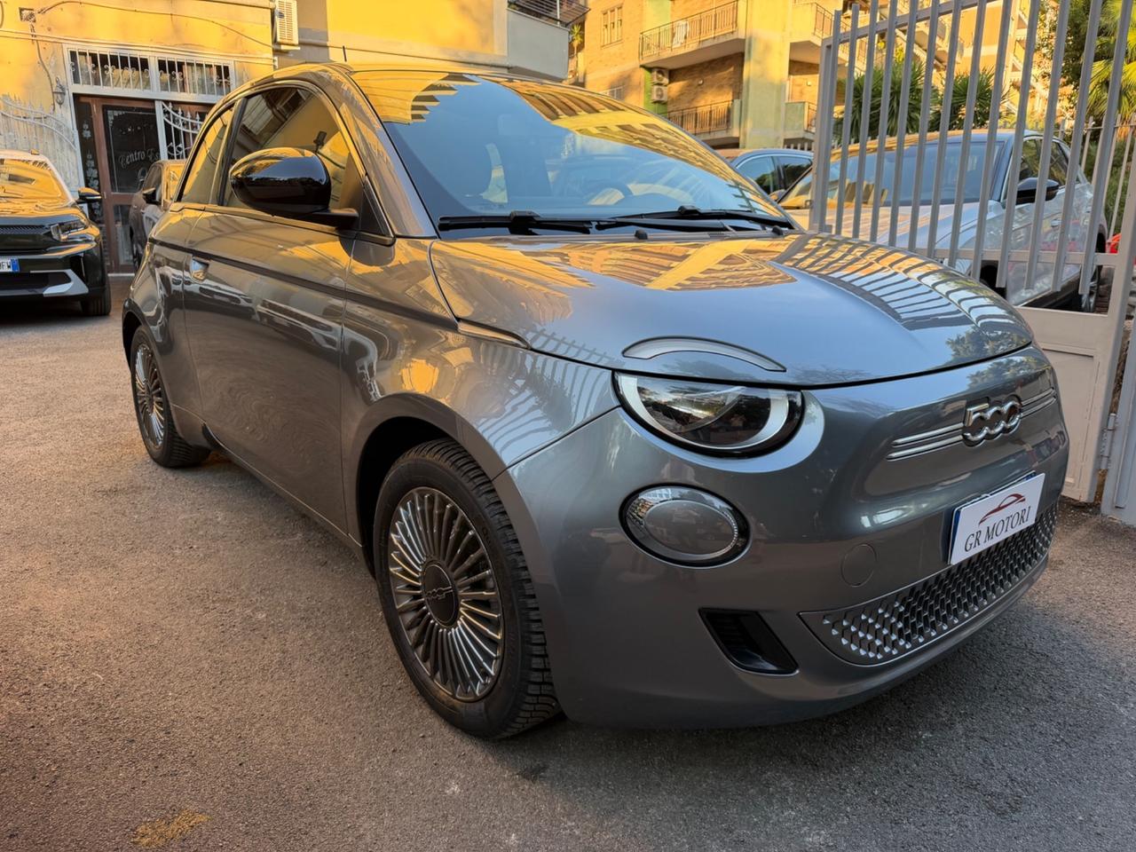 Fiat 500 500e Berlina 42 kWh Passion