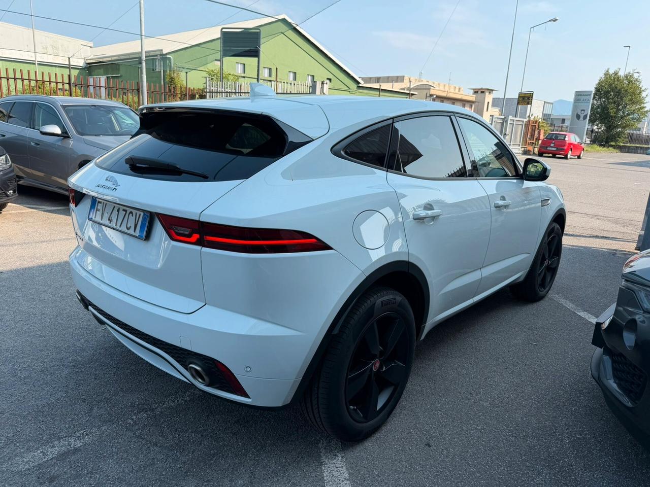 Jaguar E-Pace 2.0d i4 R-Dynamic awd 150cv auto my19