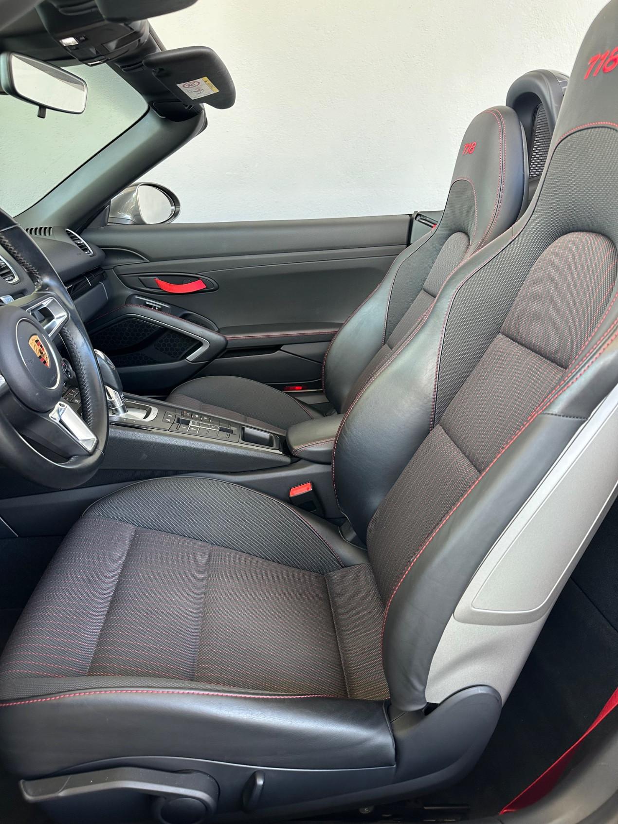 Porsche 718 Boxster T 2.0 T 300cv pdk