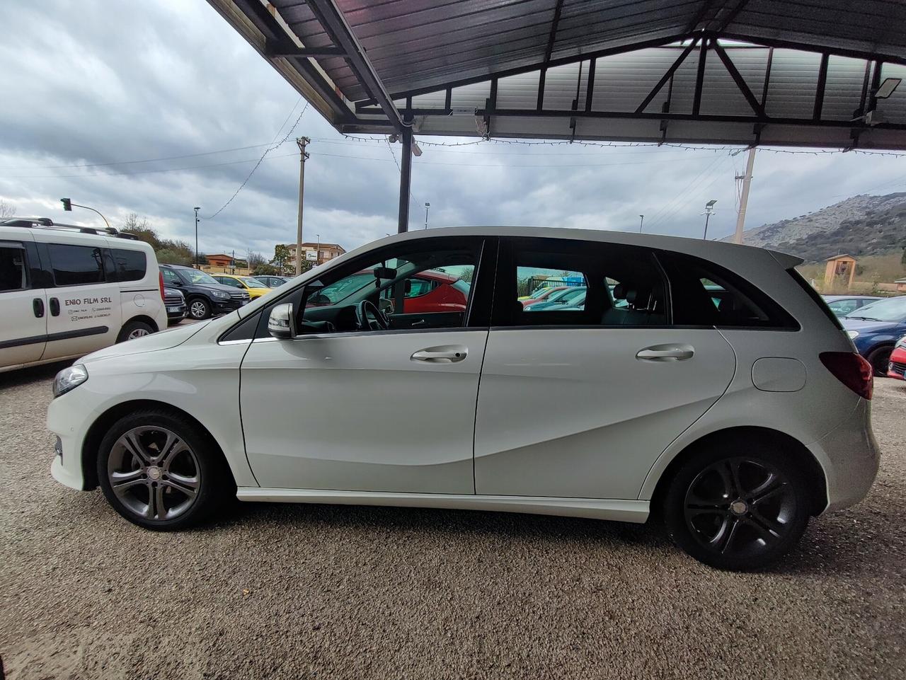 Mercedes-benz B 180 d Automatic Premium