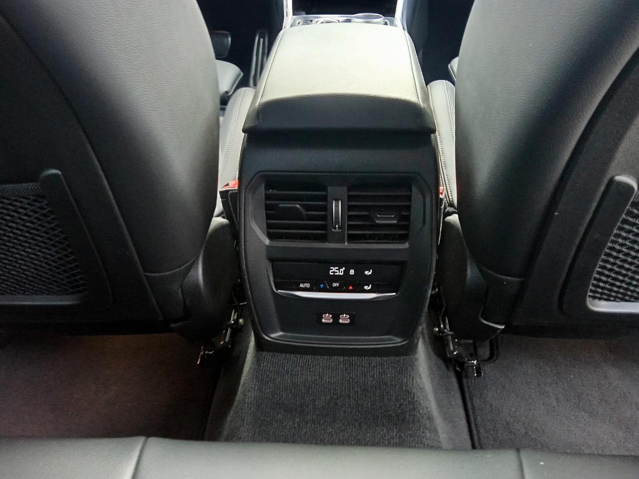 BMW 320 D/48V/XDRIVE/MSPORT/C.AUT/NAVI/PELLE/C.AUT/LED/PDC/IMM.12/23