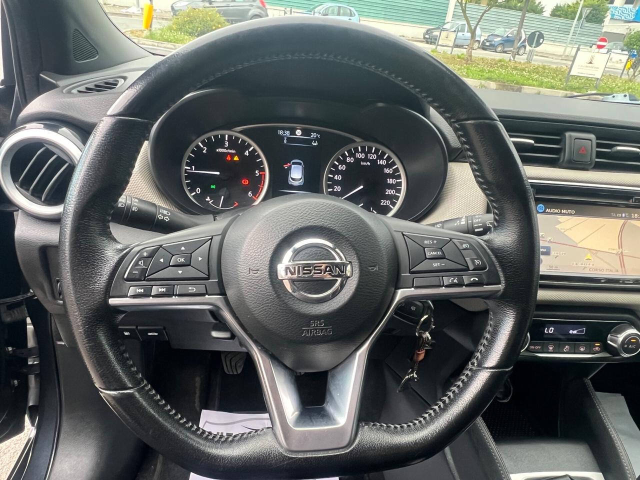Nissan Micra 1.5 dCi 8V 5 porte Tekna