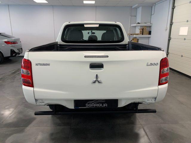 MITSUBISHI L200 Doppia Cabina Pick Up 5 Posti Double Cab Invite