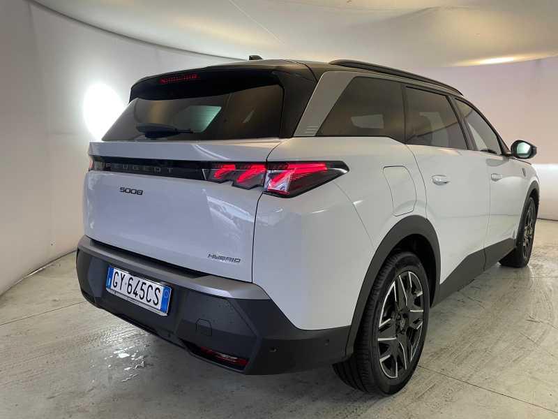 PEUGEOT Nuovo 5008 Hybrid 136 e-DCS6 GT