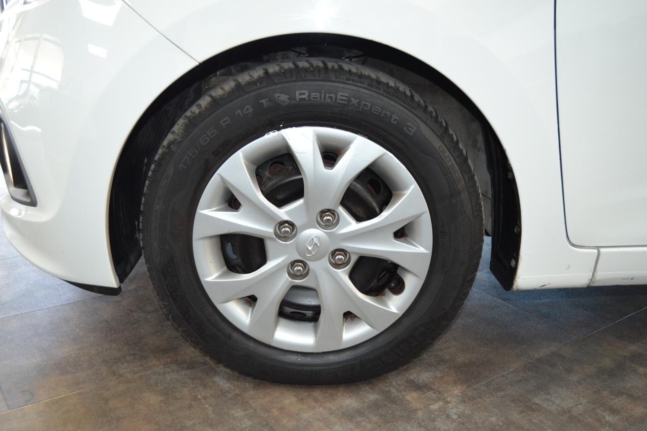 Hyundai i10 1.0 MPI Comfort UniPro/KmDoc/Bluetooth