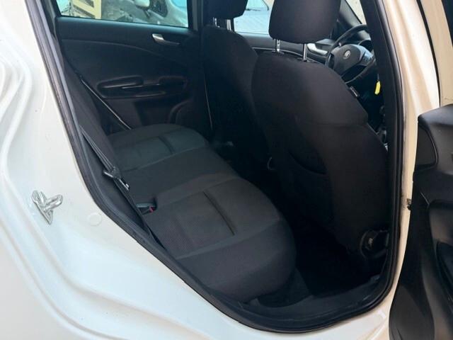 Alfa Romeo Giulietta 1.6 JTDm-2 105 CV Exclusive ok neop