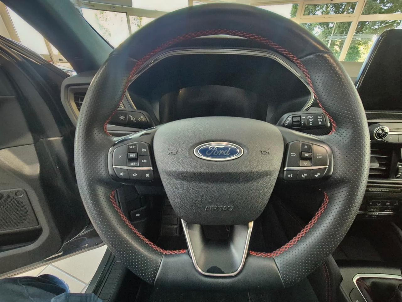 Ford Kuga 1.5 EcoBlue 120 CV 2WD ST-Line