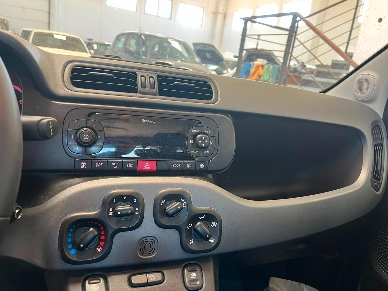 Fiat Panda Cross 1.0 FireFly S&S Hybrid