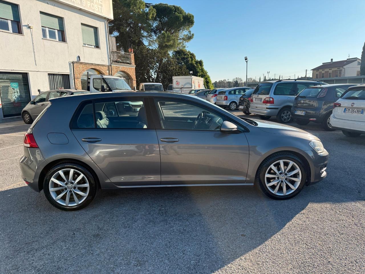 Volkswagen Golf 1.6 TDI 5p. Highline BlueMotion Technology
