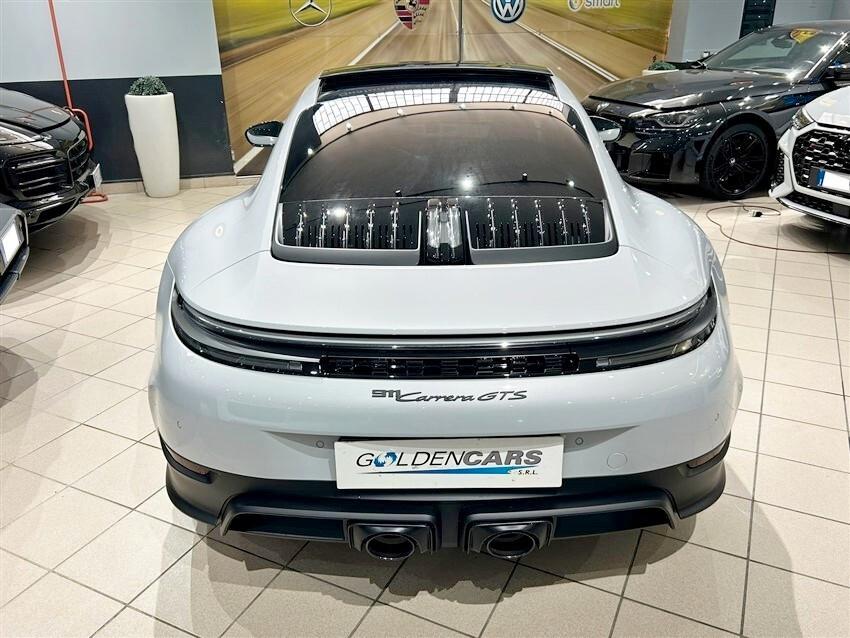 Porsche 911 Carrera GTS
