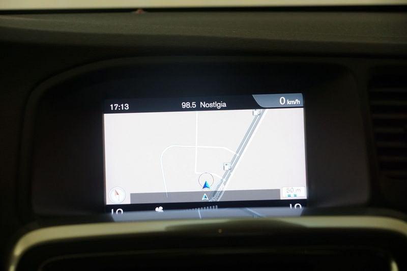 Volvo V60 Cross Country D3 Geartronic Business Plus