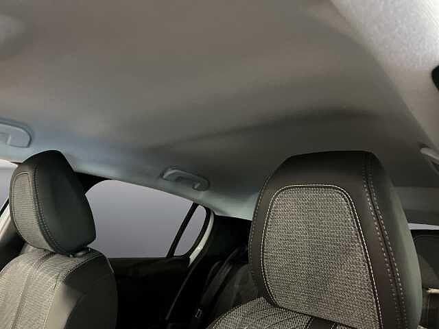Peugeot 208 208 5P - ALLURE PureTech 100 S&S