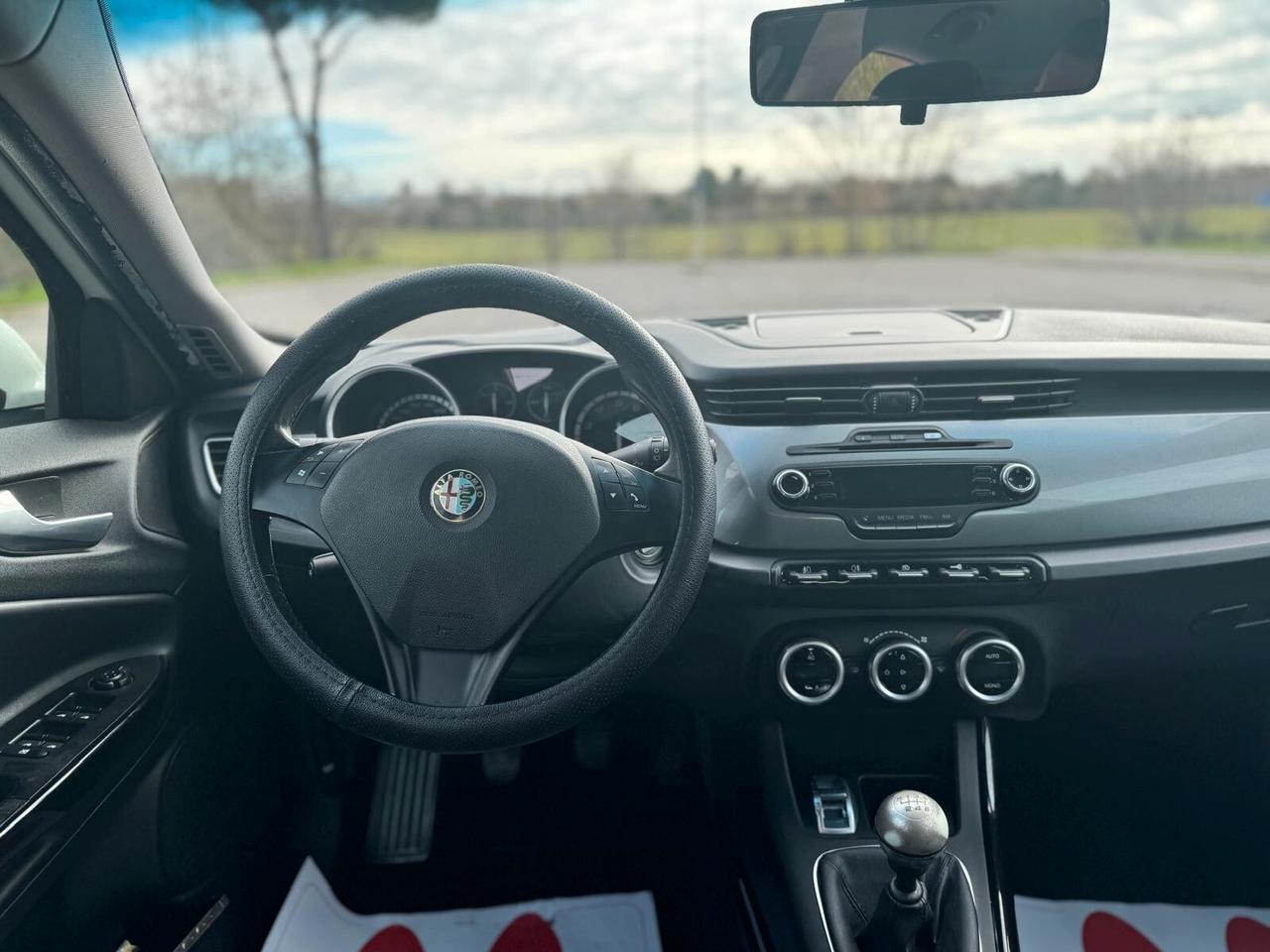 Alfa Romeo Giulietta 1.4 TurboDistinctive 88Kw "PREZZO REALE"