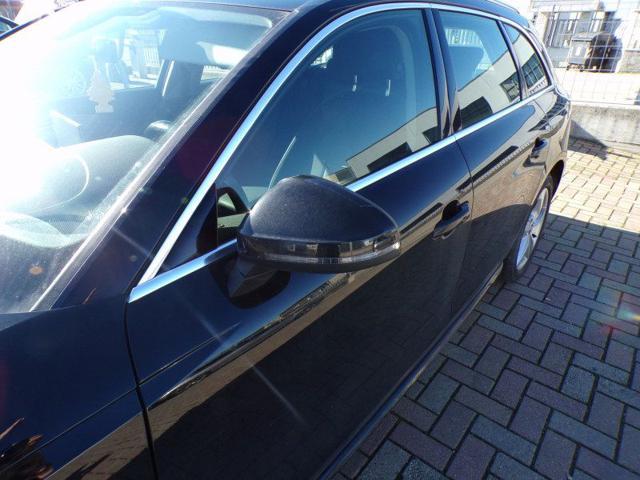 AUDI A4 Avant 30 TDI/136 CV S tronic Business Advanced