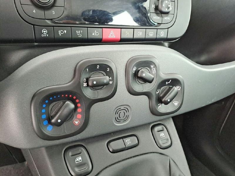 FIAT Panda 1.0 FireFly 70cv S&S Hybrid City Life